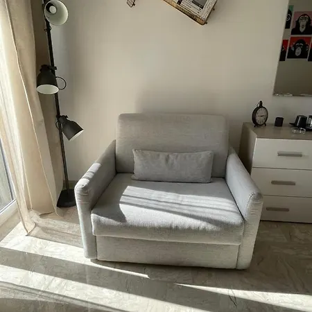 Donna Maria * باري