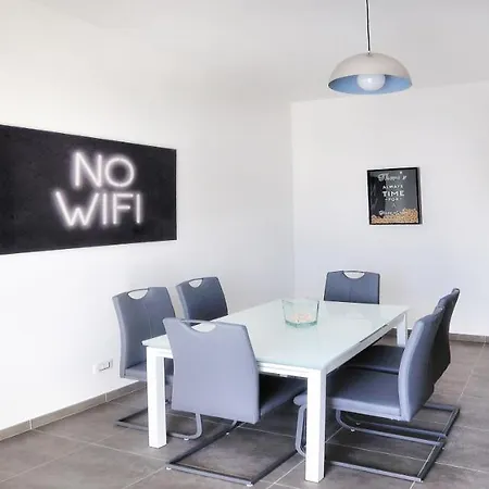 Donna Maria Bed & Breakfast